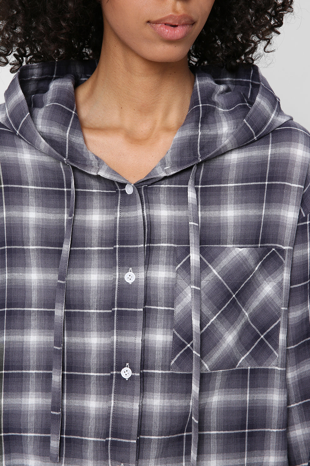 Hooded shirt