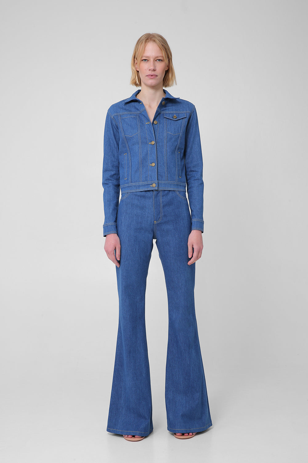 Джинсова куртка