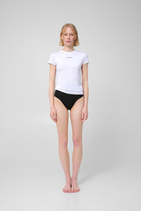 High-waisted briefs