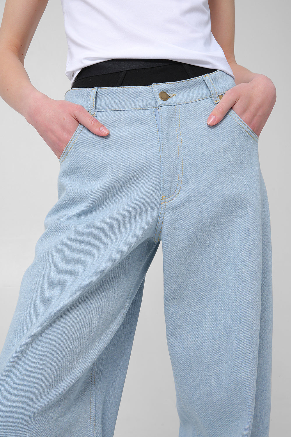 Wide jeans