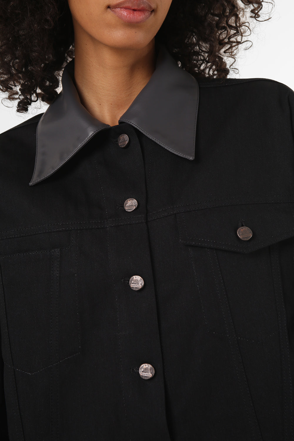 Джинсова куртка